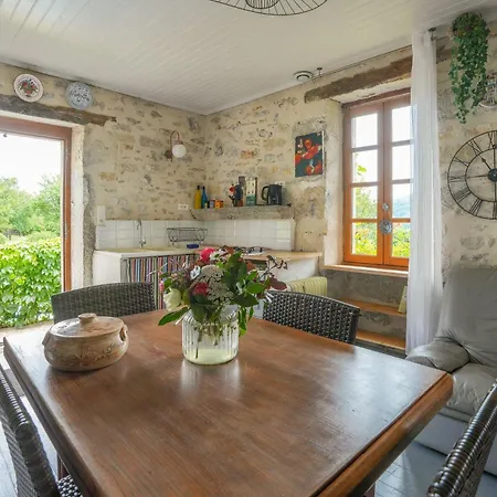 Tatil Evi La Pause - A Moins D1 Km De La Tour-de-Faure